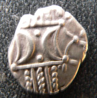 Antedios D-bar type coin
